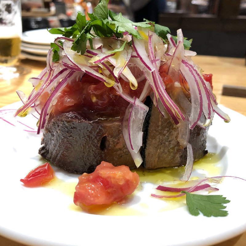 上りカツオの藁焼き(ファロ)