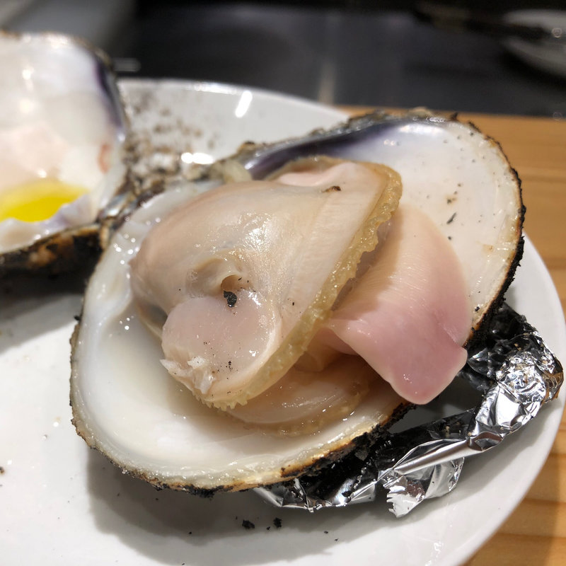 地ハマグリの真っ黒焼き(ファロ)