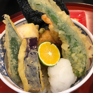 (万天)