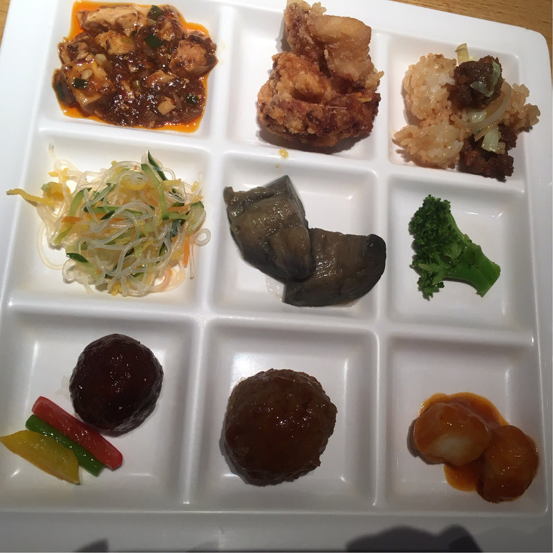 ランチビュッフェ(柿安 三尺三寸箸 JR京都伊勢丹店 （かきやす さんじゃくさんずんばし）)