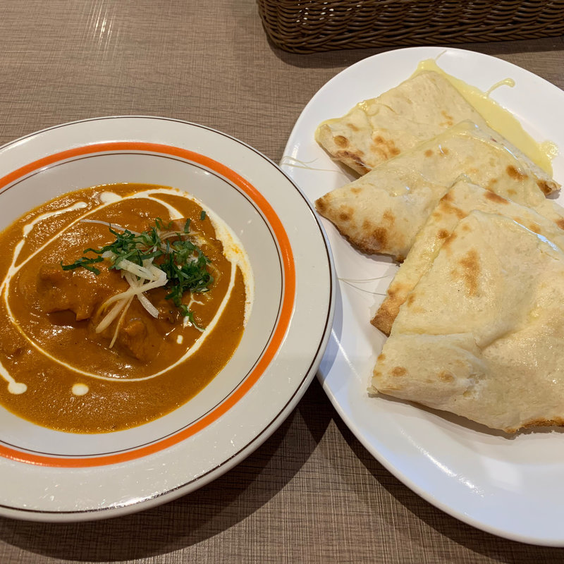 バターチキンカレーチーズナン(SHARMA)