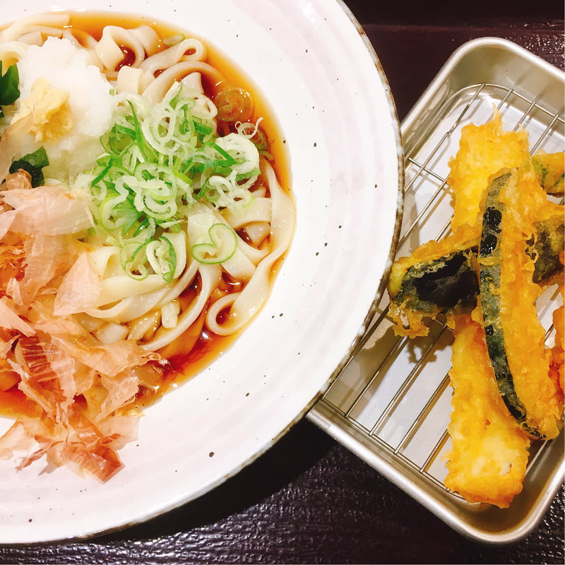 天麺きしめん(麺・丼・オムライス てんてんヴェルサウォーク西尾店)