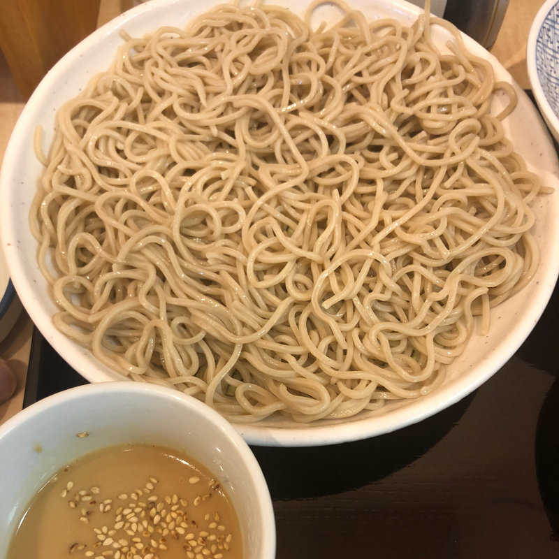 ゴマだれ冷やしそば(田そば （デンソバ）)