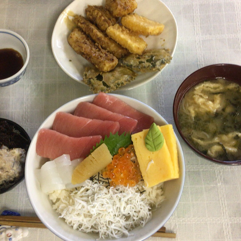 海鮮丼(魚卯)