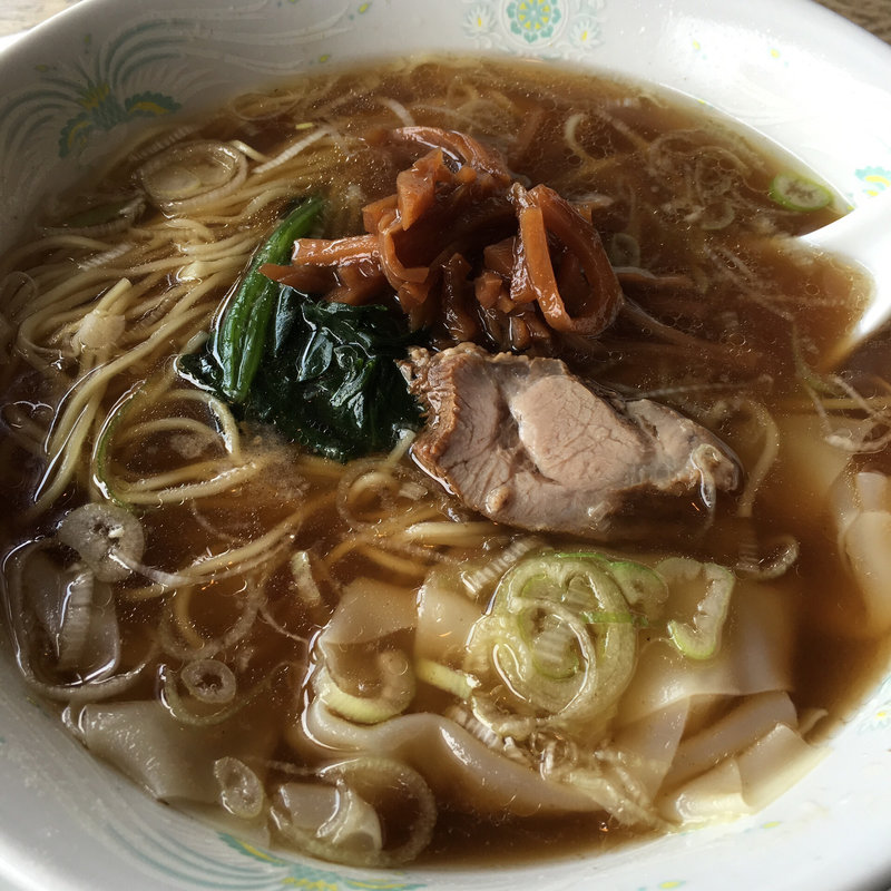 ワンタン麺(喜楽)