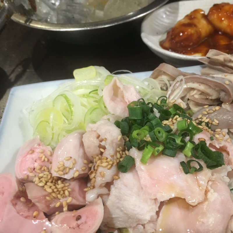 モツ刺し盛り合わせ(新小岩ホルモン平田)