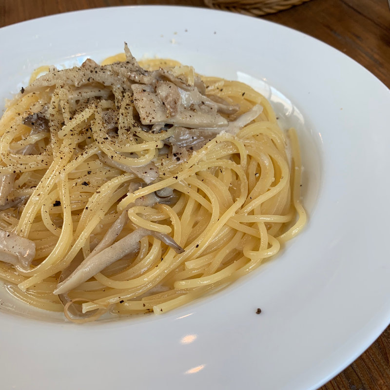 キノコのクリームパスタ(フィーロ)