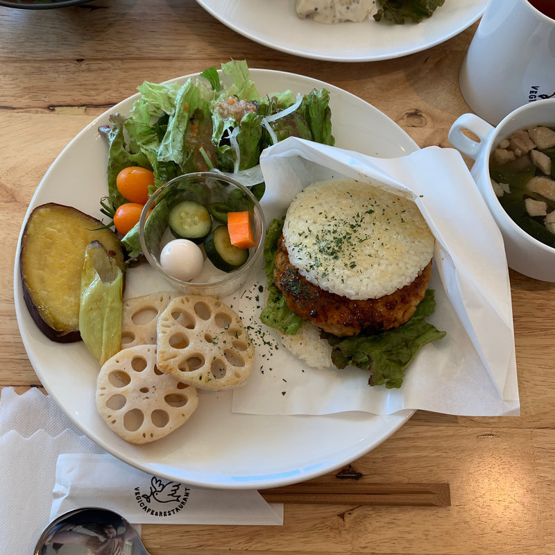 ベジバーガー(VEGE cafe&restaurant LICO)