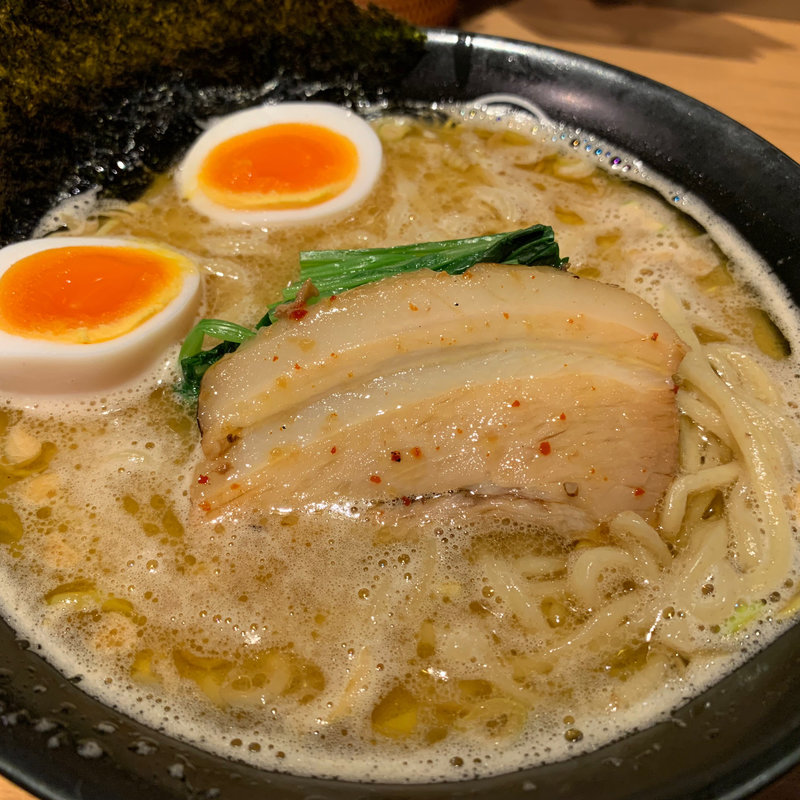 無垢ラーメン(無垢-muku-ツヴァイテ)