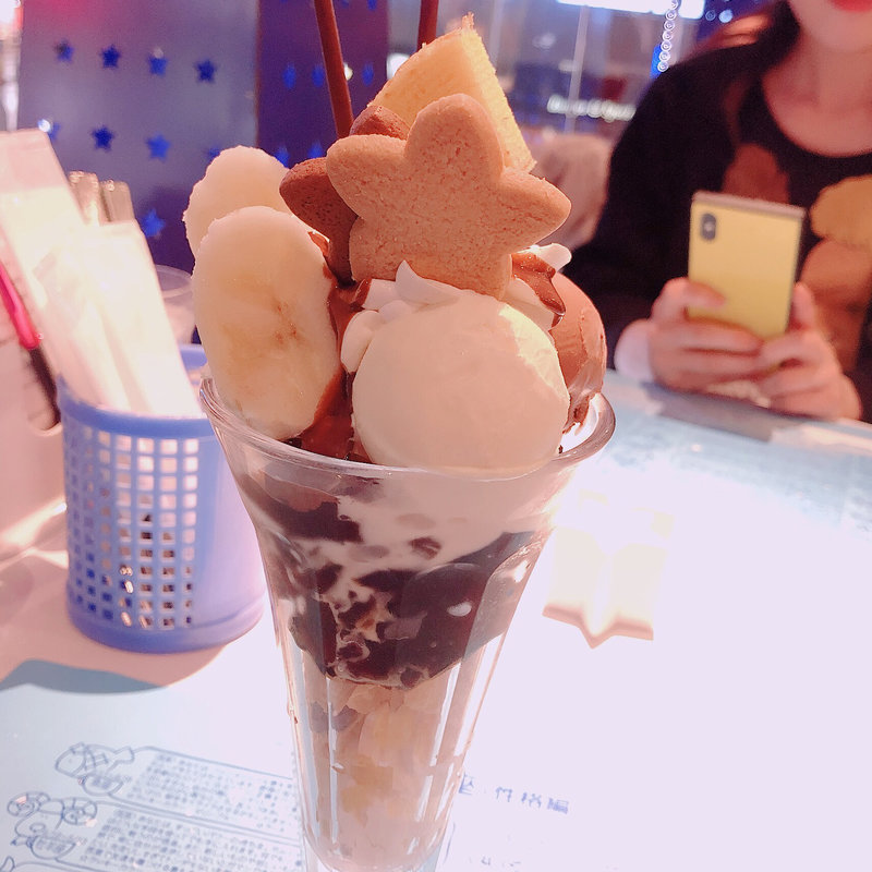 魚座パフェ(パフェテラス ミルキーウェイ)