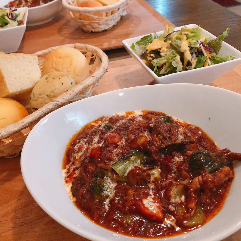 牛スジビーフシチュー(pan cafe KANARIMO（パンカフェ カナリモ）)