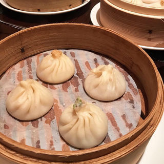 四種小籠包(龍福小籠堂 東京ビル TOKIA店)