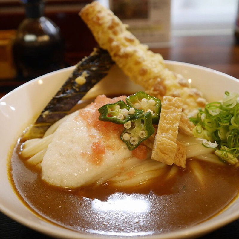 冷やしカレーうどん(うどん 蔵十 （くらじゅう）)