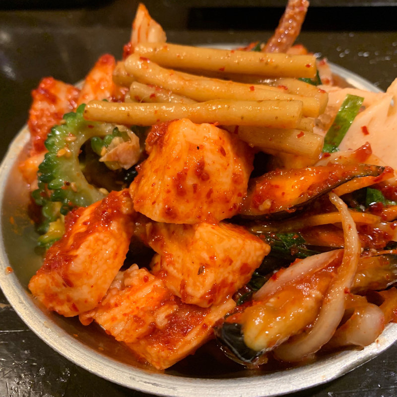 キムチ盛り合わせ(大衆ホルモン焼肉 順)