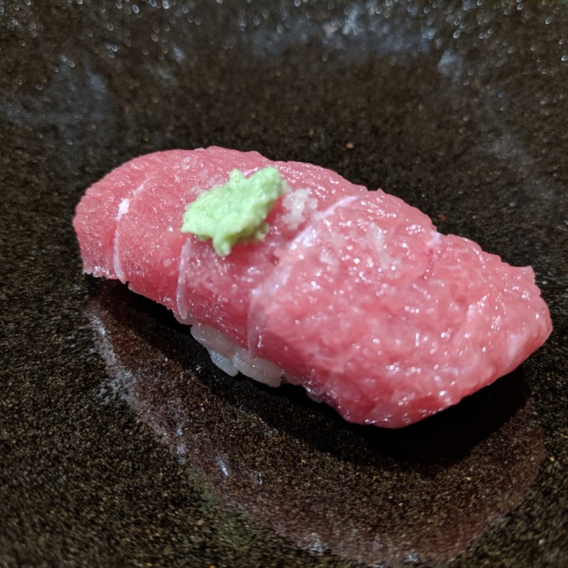 まぐろ(じゅうぞう )