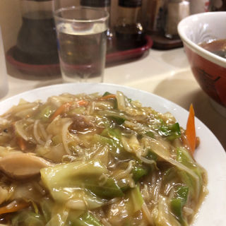 中華丼(餃子菜苑 )