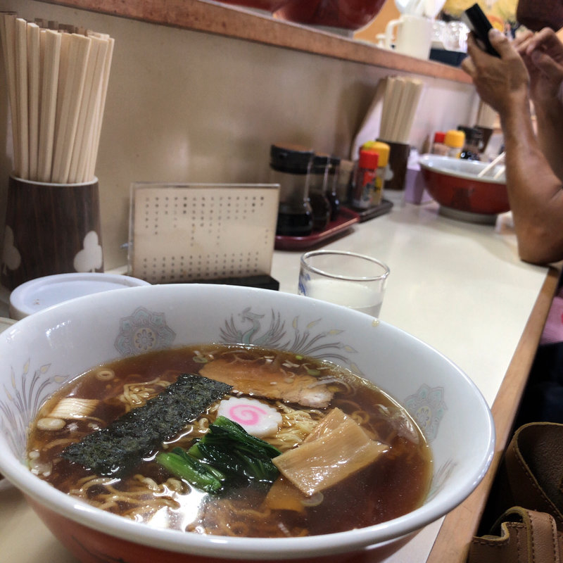 ラーメン(餃子菜苑)
