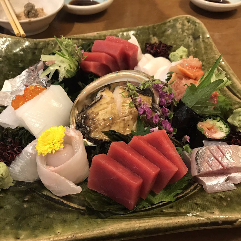 お刺身盛合せ  4人分(すし処 佐治)