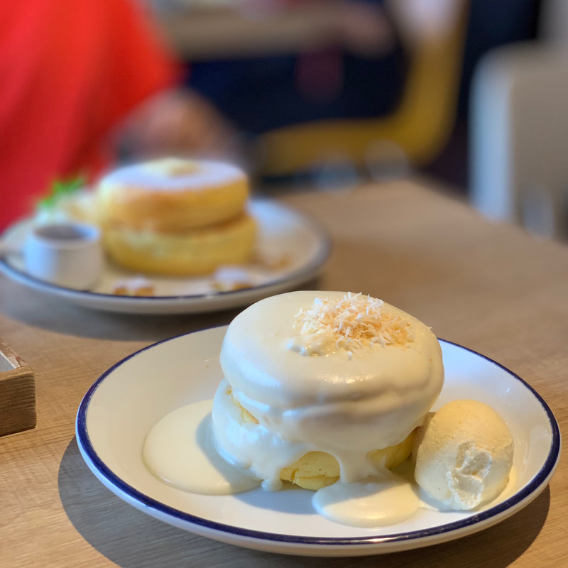 ココナッツハニーパンケーキ(3 STARS PANCAKE （スリースターズパンケーキ）)