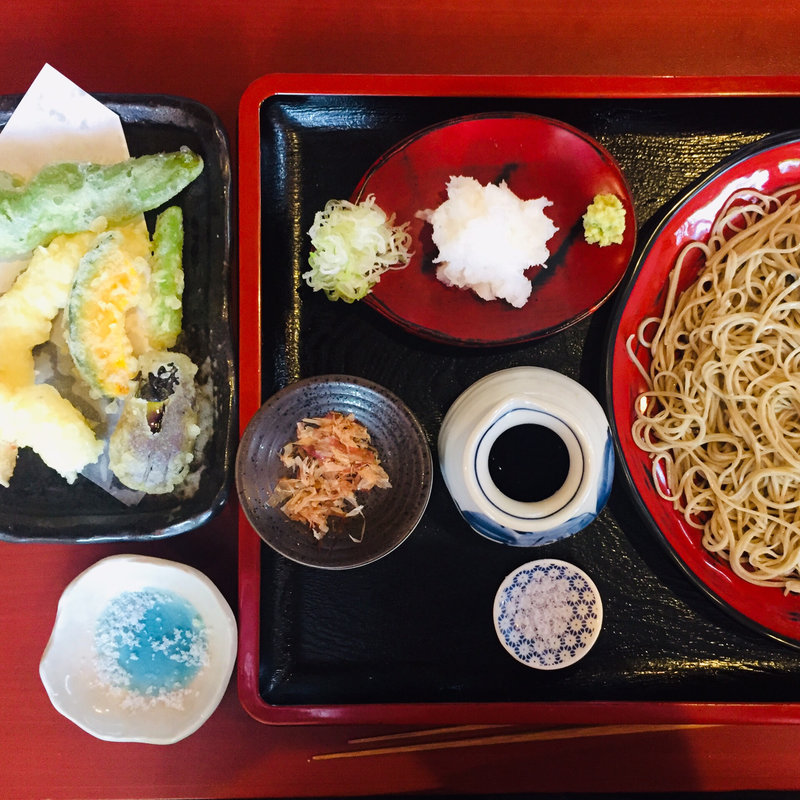 せいろと季節の天ぷら(手打蕎麦　ばんしゃ )