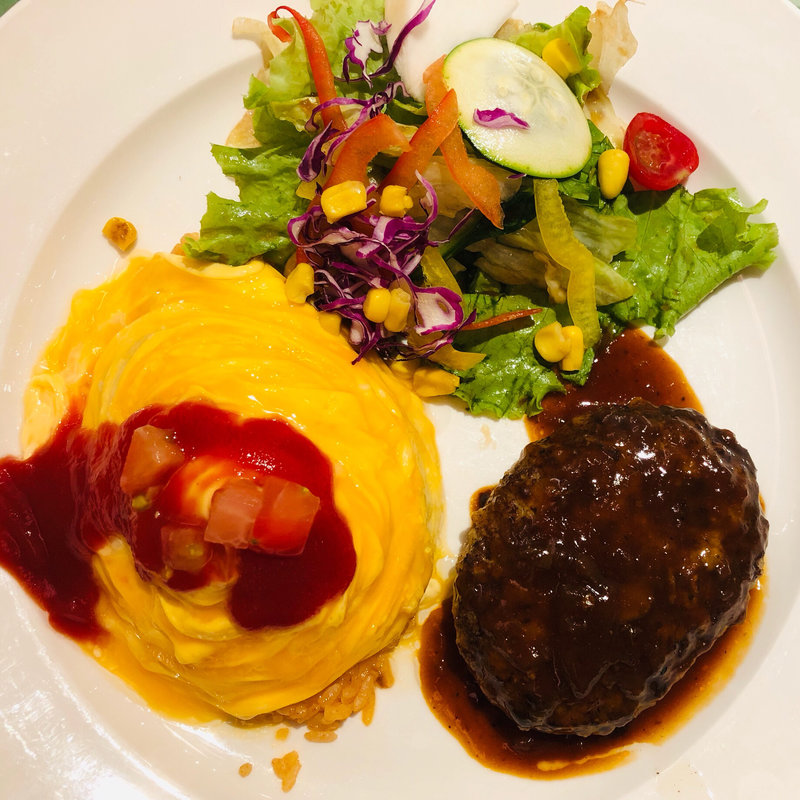 ケチャップオムライスとハンバーグ(OMS 池袋パルコ店)