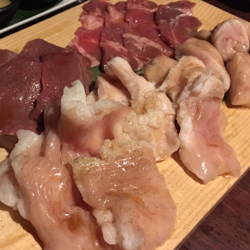 板前が惚れたホルモン5種盛り(肉匠 牛虎 西中島店)