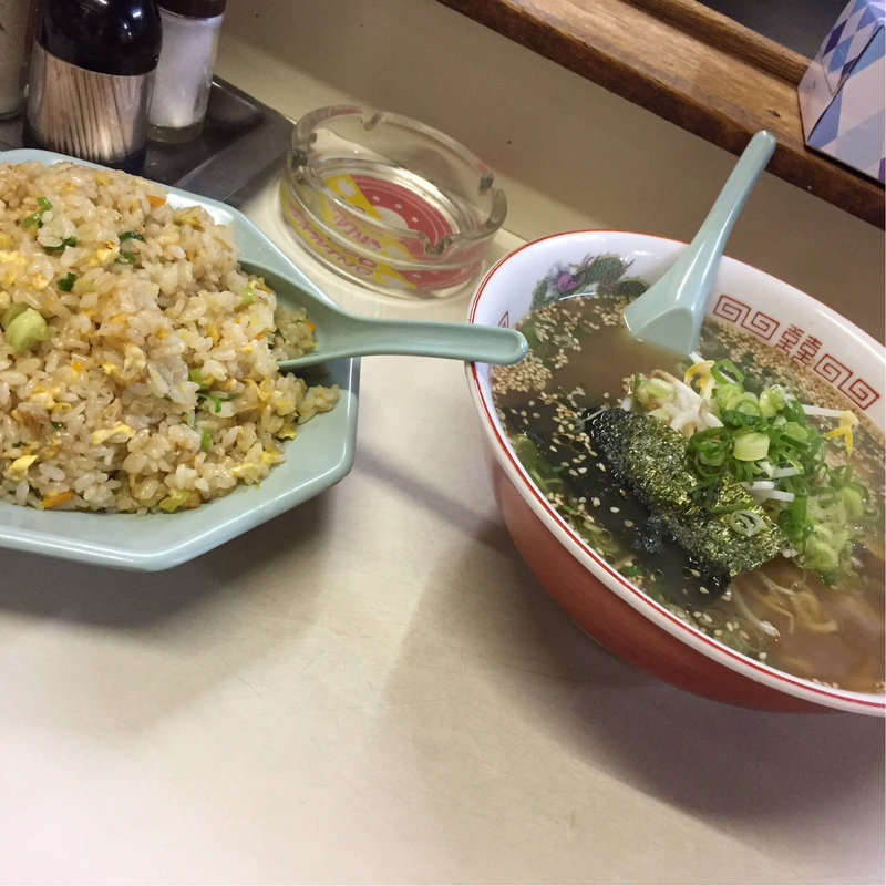 ラーメン＋やきめし(ラーメン大学 梅田店)