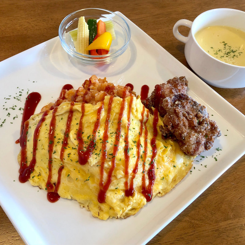 陽だまりのようなオムライス(スリービーンズカフェ )