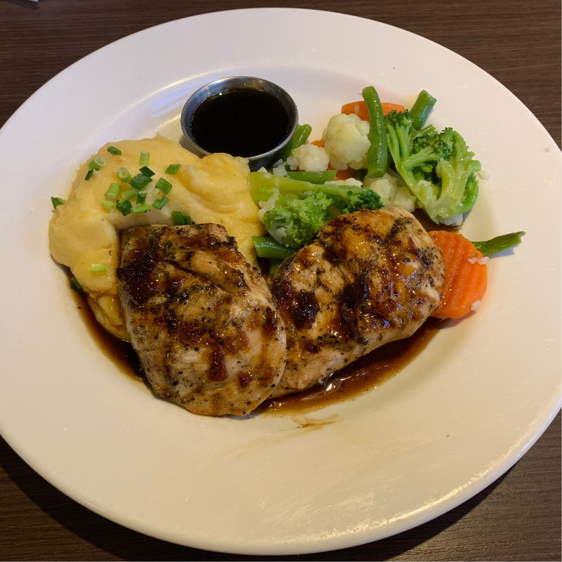 フライデーズシグネチャーチキン(T.G.I FRIDAYS 上野中央通り店 （ティージーアイ フライデーズ）)