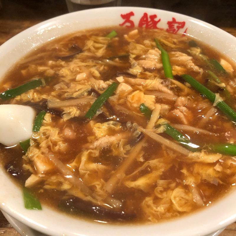 サンラータン麺(万豚記 三軒茶屋店)