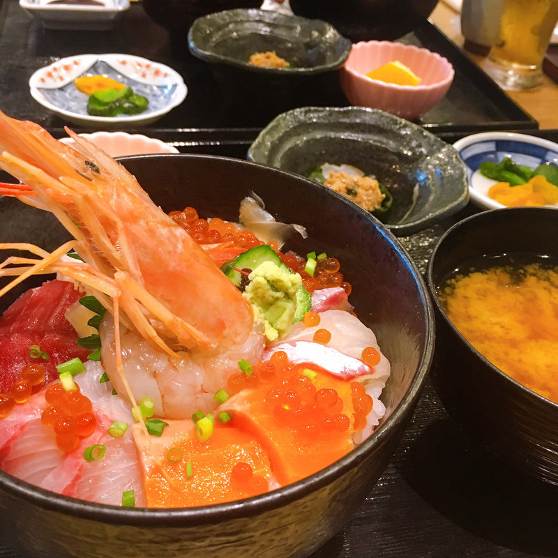 海鮮丼(かじま )
