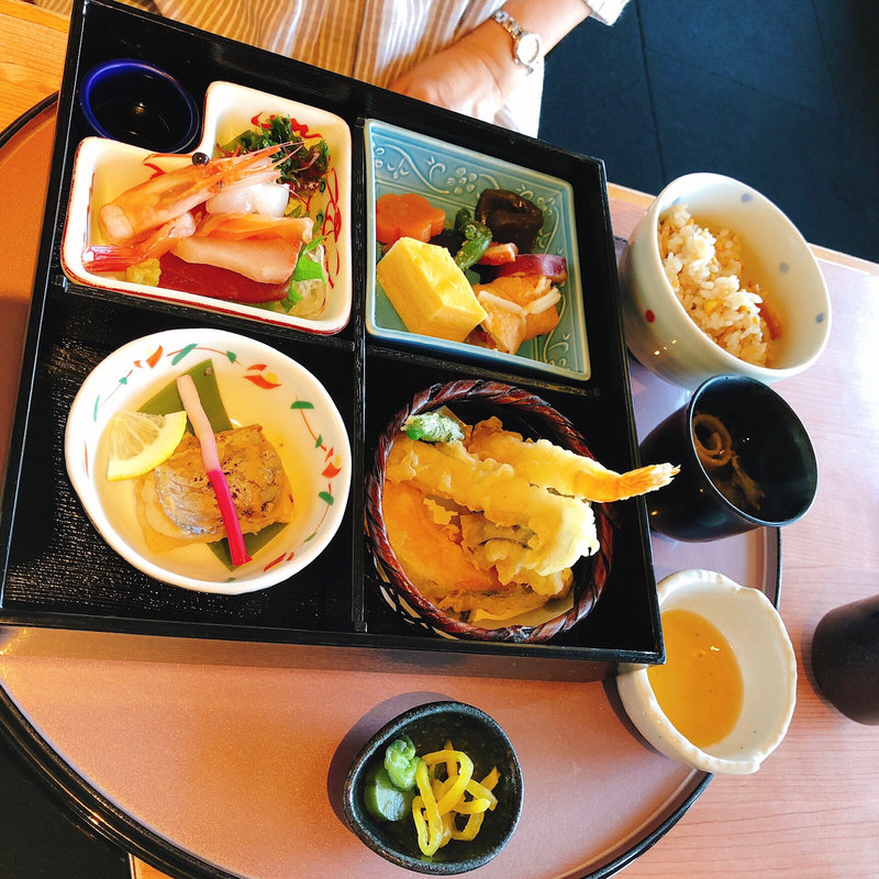 季節の松花堂弁当(文蔵 天満橋店 （ブンゾウ）)