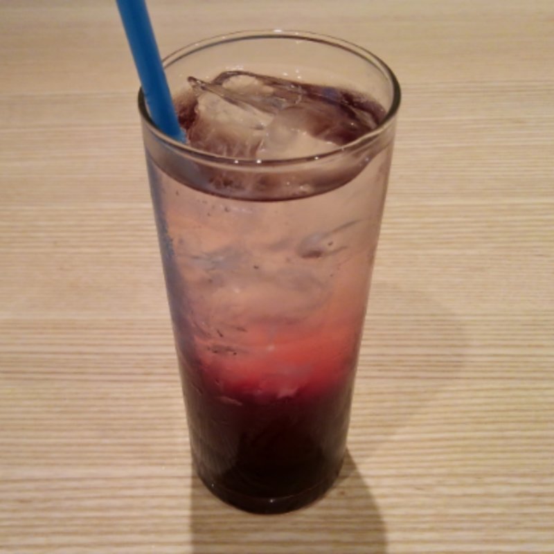 スパークリング&ベリー(ブルーボトルコーヒー　銀座シックス)