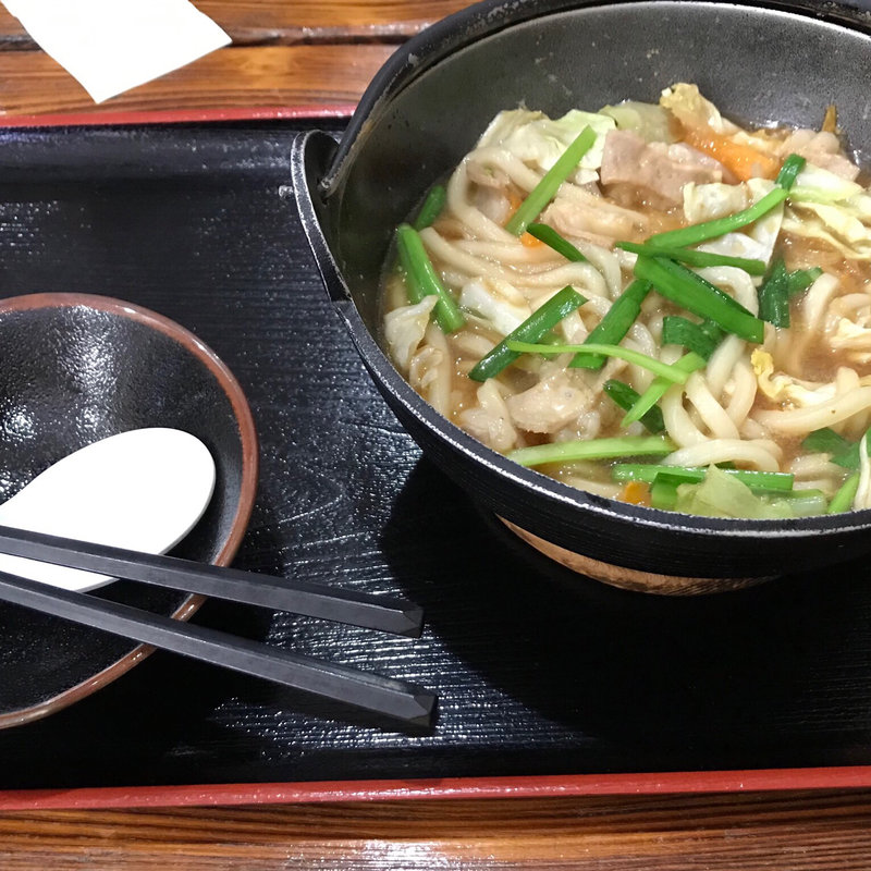 モツ煮込みうどん(こまどりうどん 高宮店)