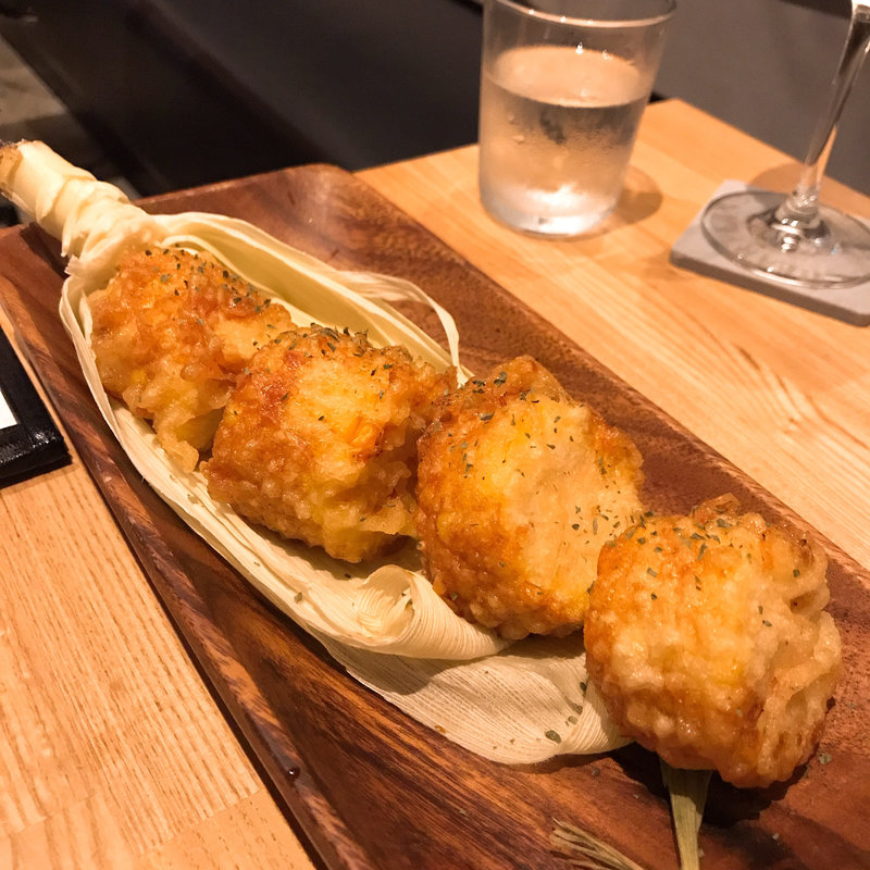 トウモロコシの天ぷら(EBISU FRY BAR エビスフライバル)