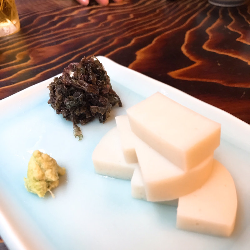 かまぼこ(室町 砂場)