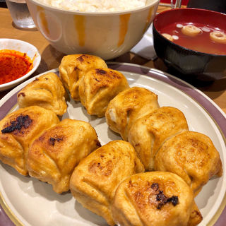 ホワイト餃子定食（ご飯 中）(第７ギョーザの店 )