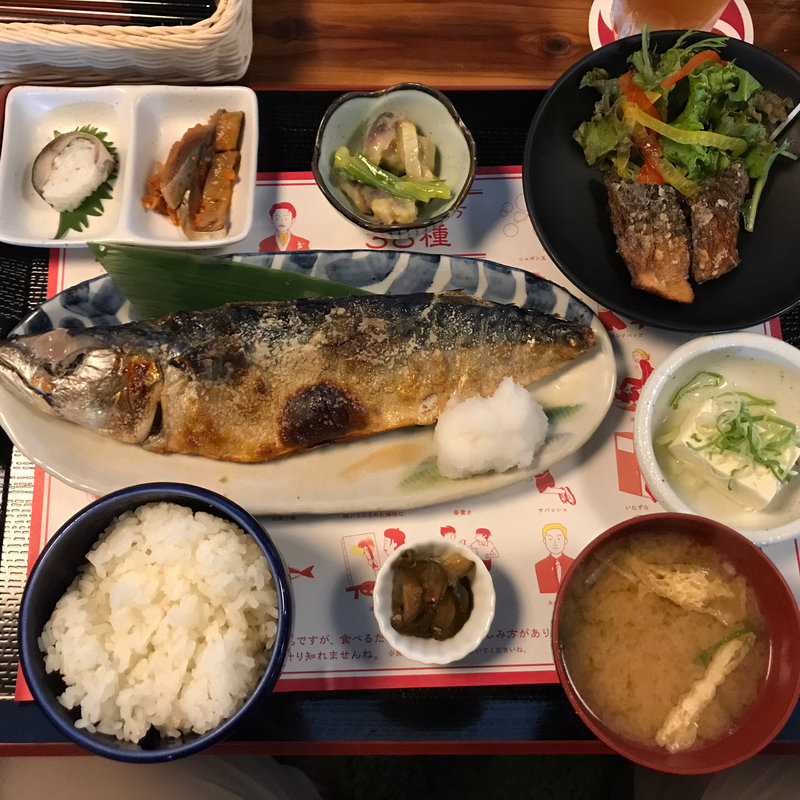 とろさばの塩焼き定食(とろさば料理専門店SABAR 鯖街道小浜田烏店)