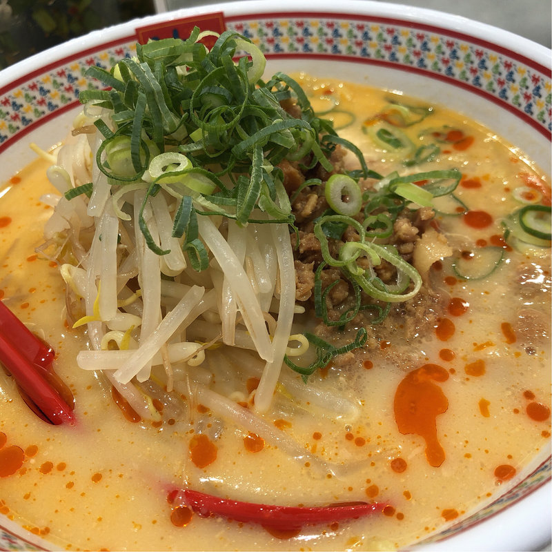 冷し豆乳担々麺(どうとんぼり神座 川崎店)