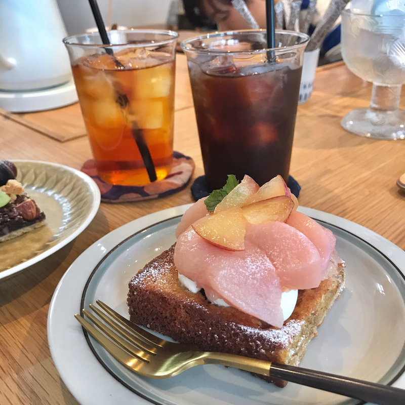 桃とすもものタルト(tawanico)