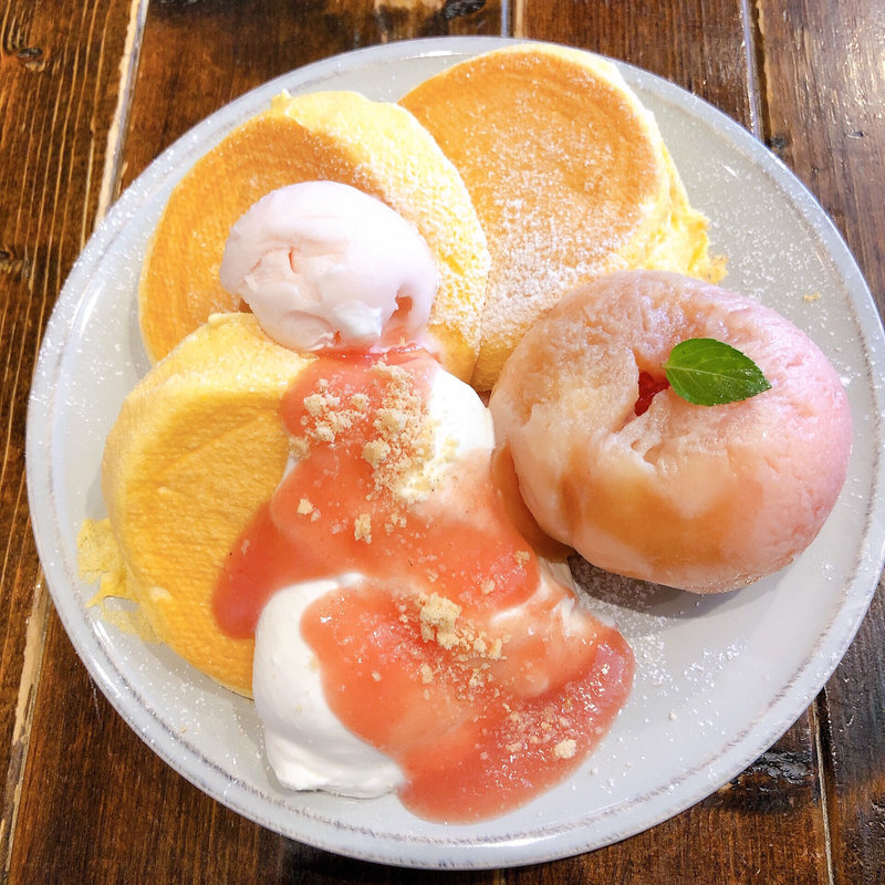 白桃パンケーキ(FLIPPERS)