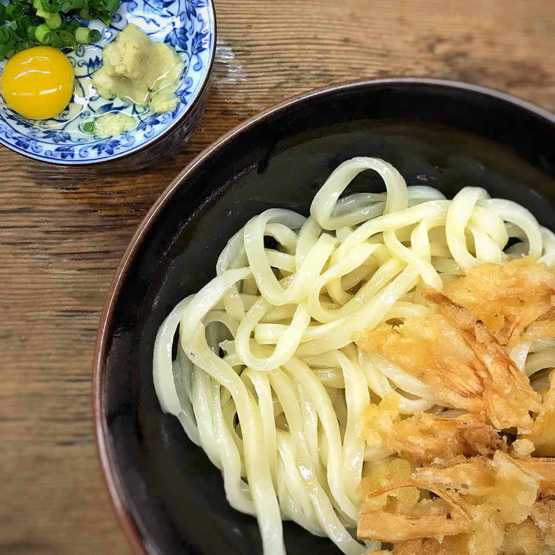 ざるうどん ごぼう天入り(博多讃岐うどん 西通り大名店)