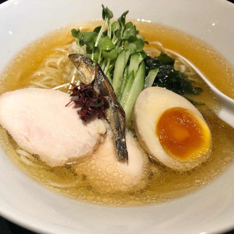 昆布といりこ出汁の冷やしラーメン(Tonari)