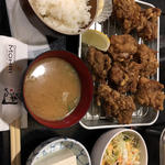 唐揚げ定食(毛利や串よし 京橋店)