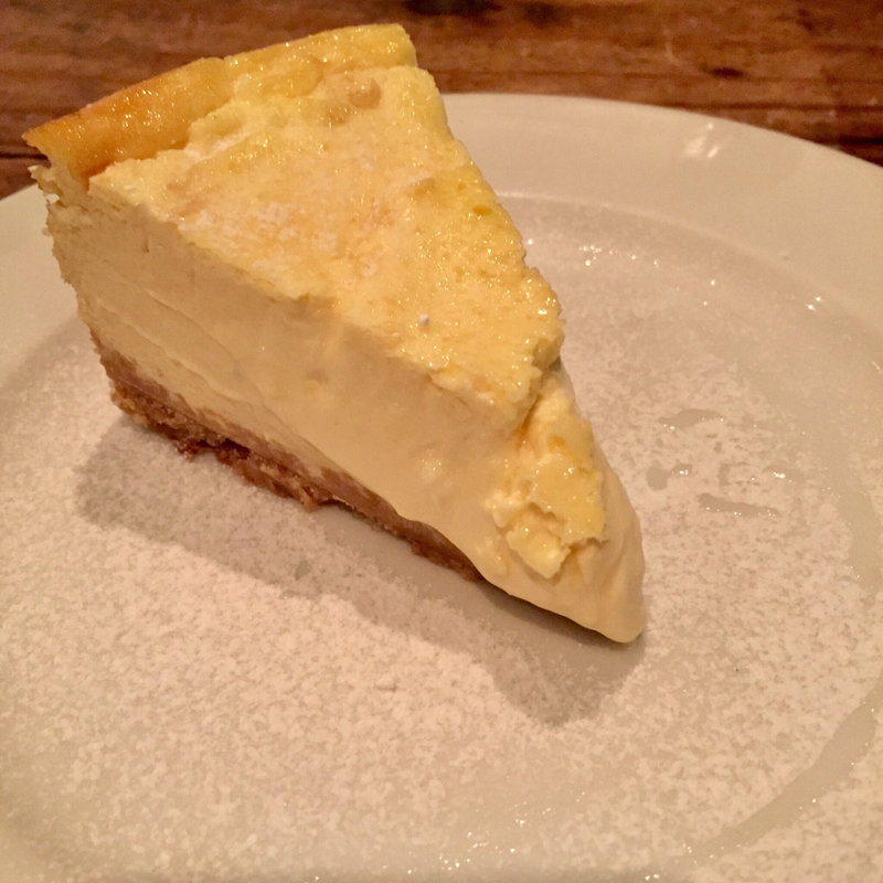 チーズケーキ(ワイン食堂プルポ)