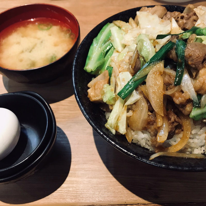 すたみな牛焼肉丼(伝説のすた丼屋 狭山店)