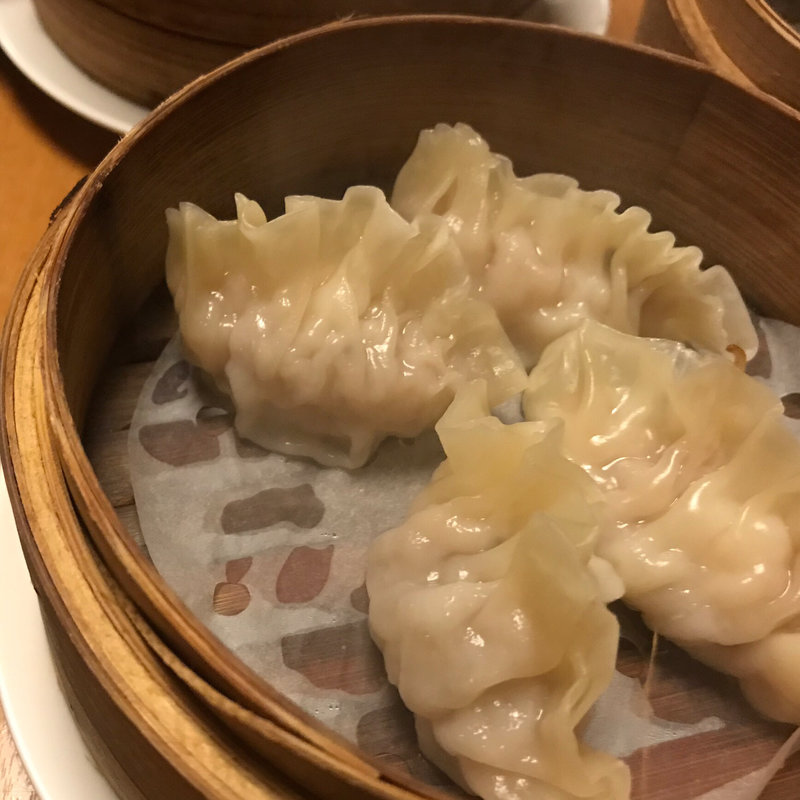 フカヒレ餃子(美龍 （メイロン）)