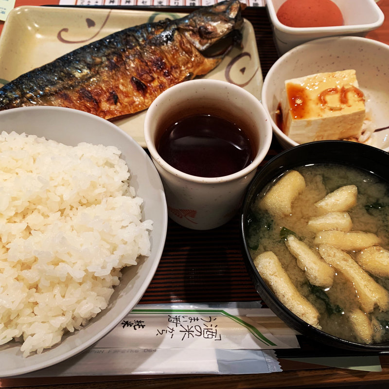 鯖の塩焼き定食(玉乃光酒蔵 山田錦店 （たまのひかりしゅぞう やまだにしきてん）)