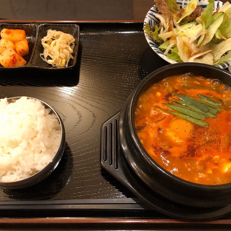 スンドゥブ定食(亜細亜食堂)