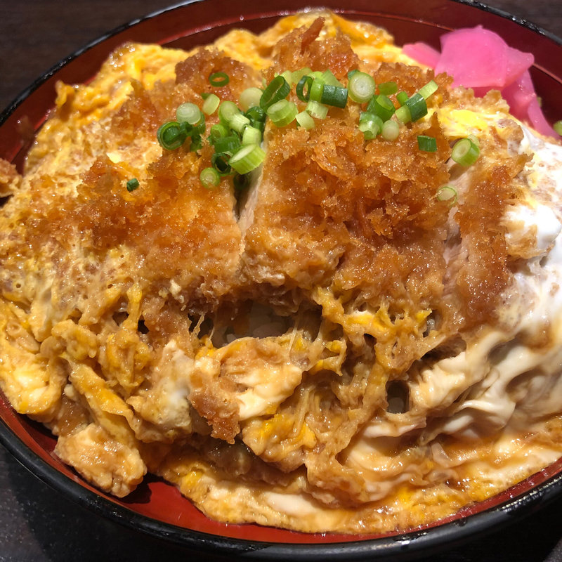 全力カツ丼(炭火焼 寿 （コトブキ）)